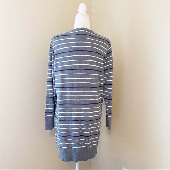 Torrid Pastel Stripe & Gray Button Front Boyfriend Cardigan - 1X - Picture 4 of 14